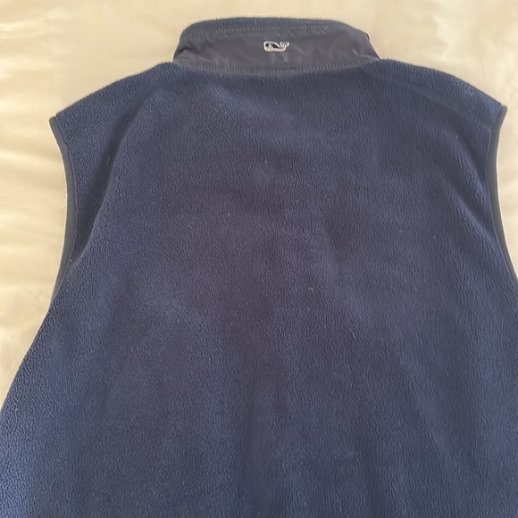 Men’s Vineyard Vines - fleece vest - blue color - size large - Picture 3 of 3